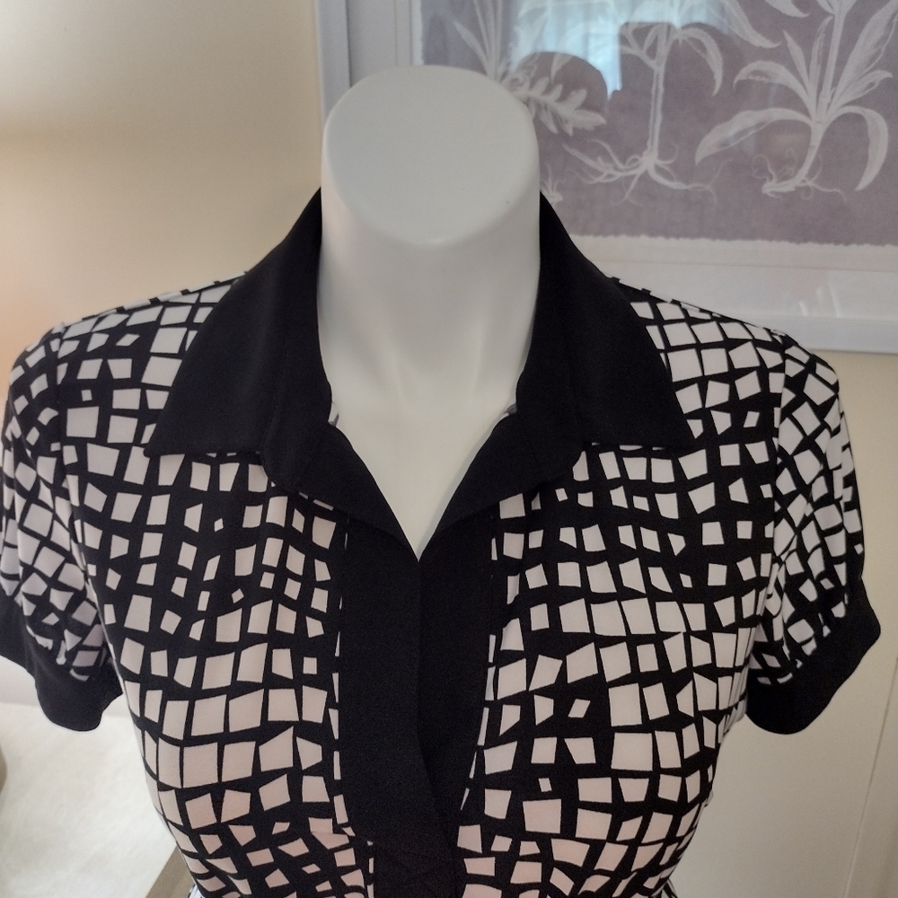 Chaps XL Black Ivory Abstract Classic Collared Short Sleeve Belted Shirt Waist - Picture 3 of 11